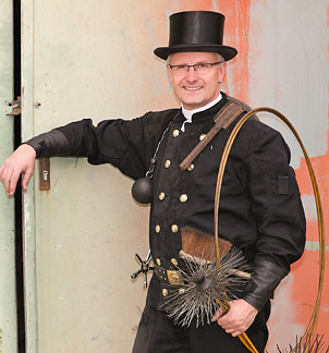 Ausbrennarbeiten/Ausschlagen des Schornsteins